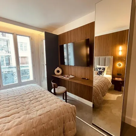 Hotel Card Parigi
